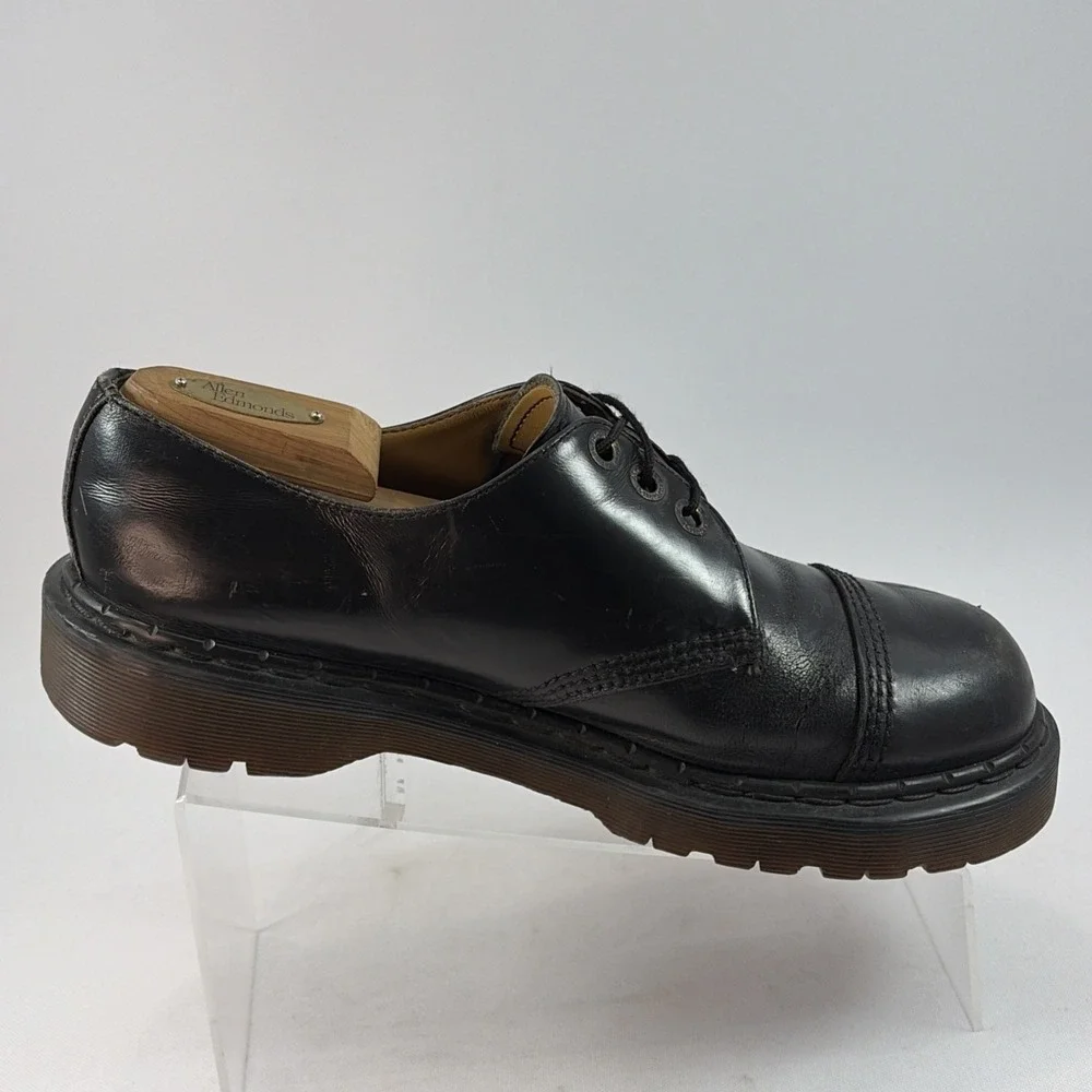 Vintage Dr. Martens Made In England 8266 Cap Toe Shoes Men's Sz UK9 US10 Leather